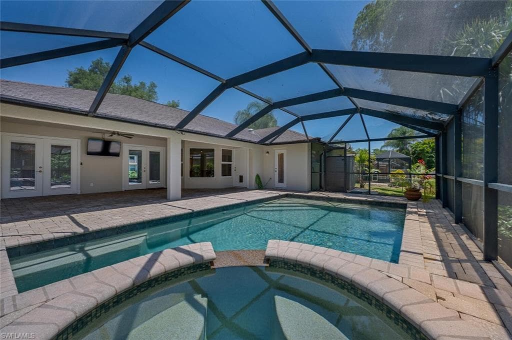 224 Channing Ct, Naples, FL 34110-17