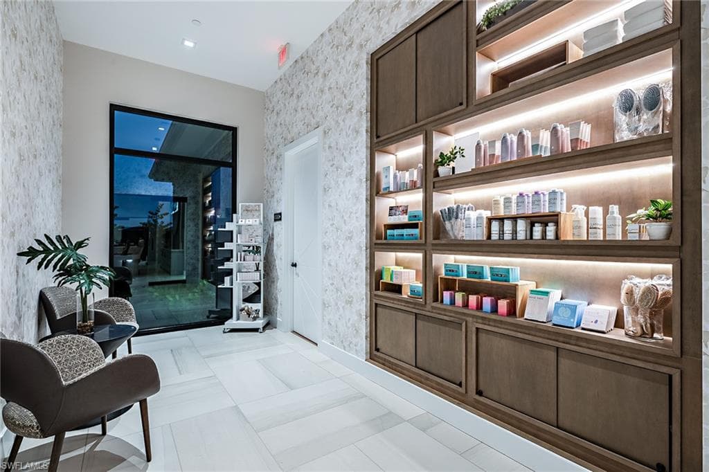 15323 Lucerna St 104, Naples, FL 34114-33
