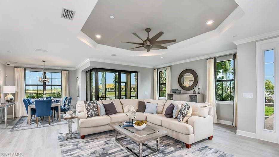 15323 Lucerna St 104, Naples, FL 34114-7