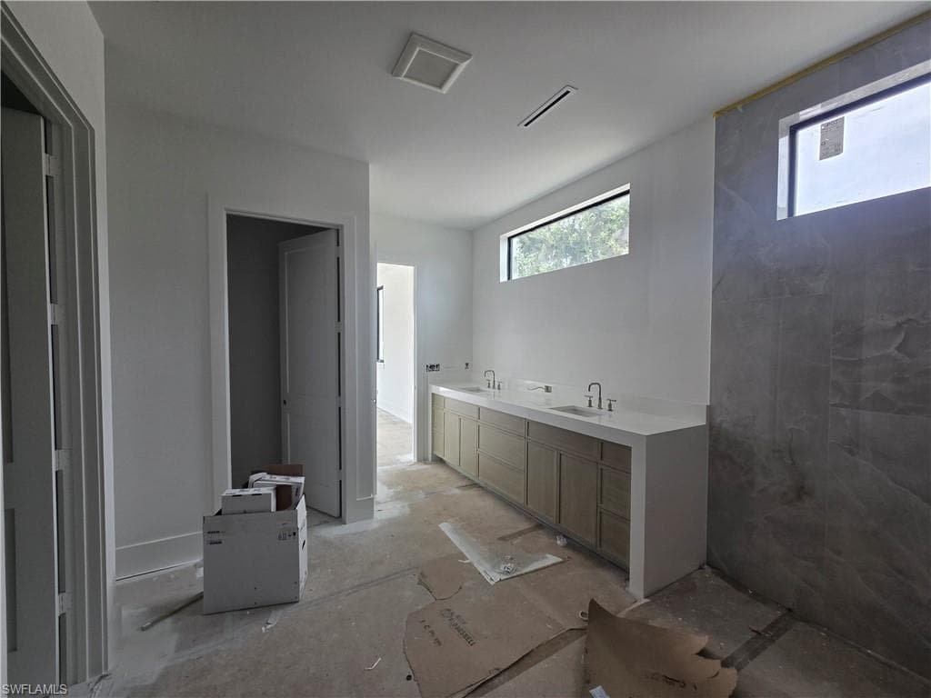 109 Seas Ct, Marco Island, FL 34145-17