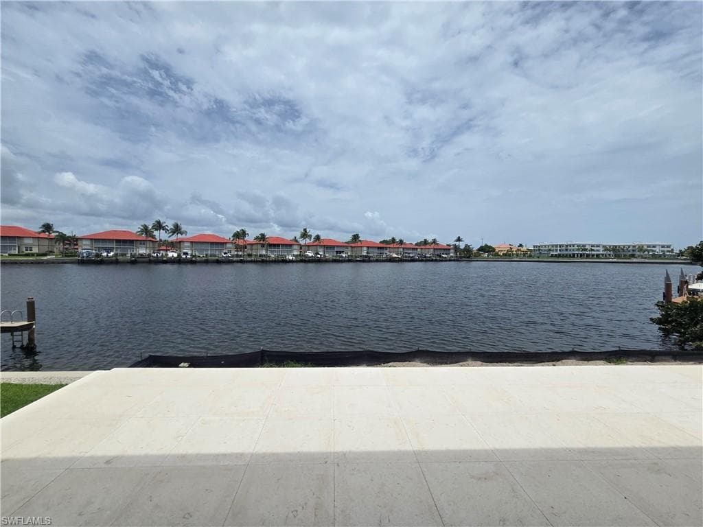109 Seas Ct, Marco Island, FL 34145-21