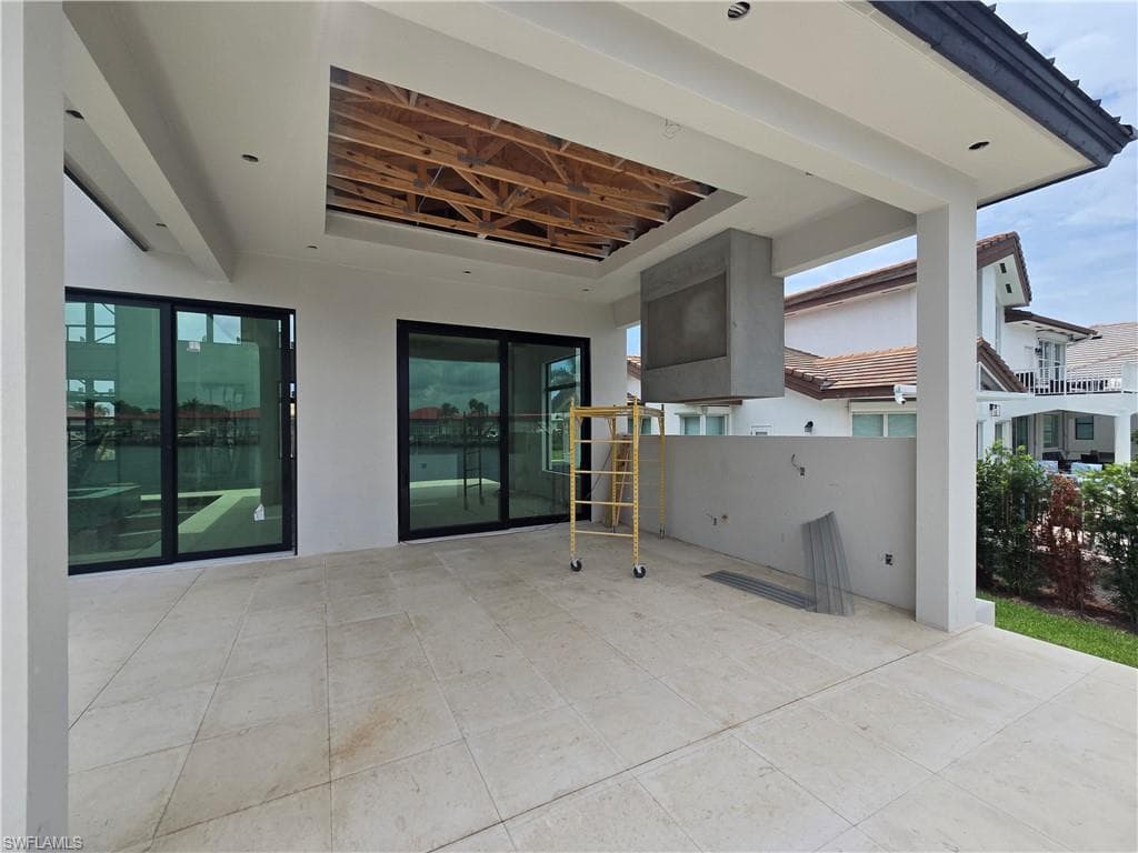 109 Seas Ct, Marco Island, FL 34145-22