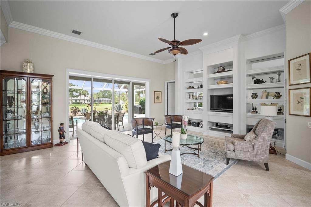 8423 Gleneagle Way, Naples, FL 34120-10