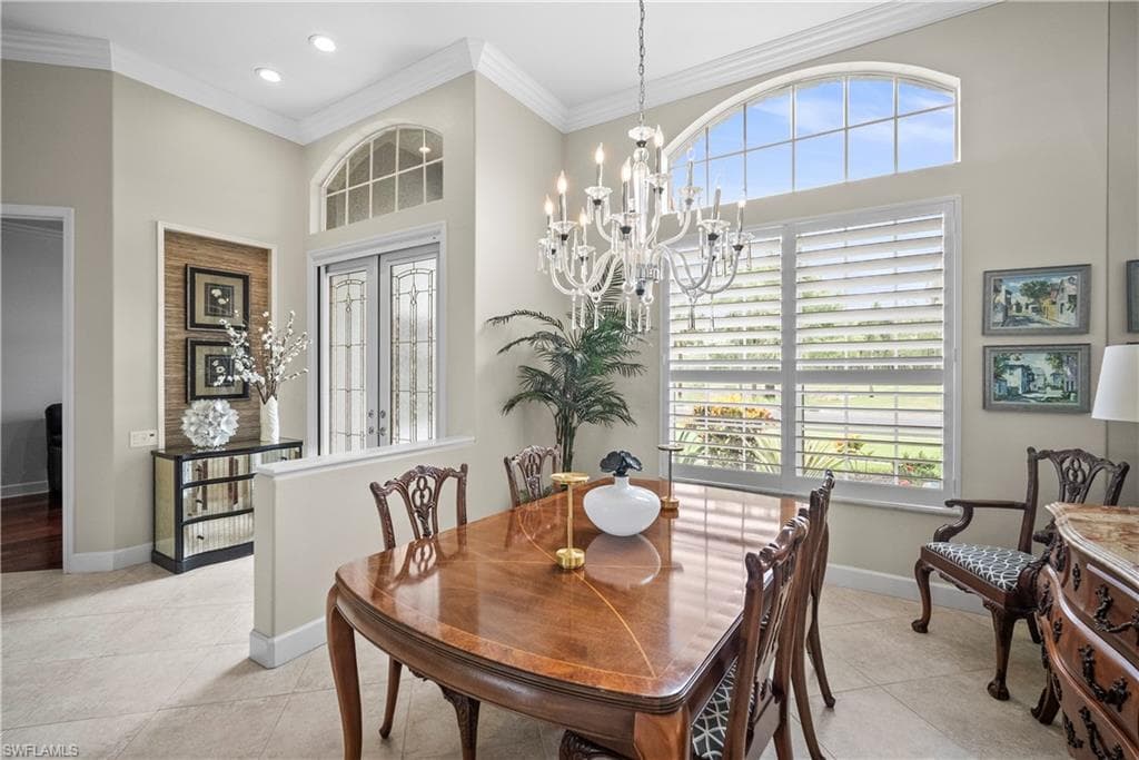 8423 Gleneagle Way, Naples, FL 34120-15