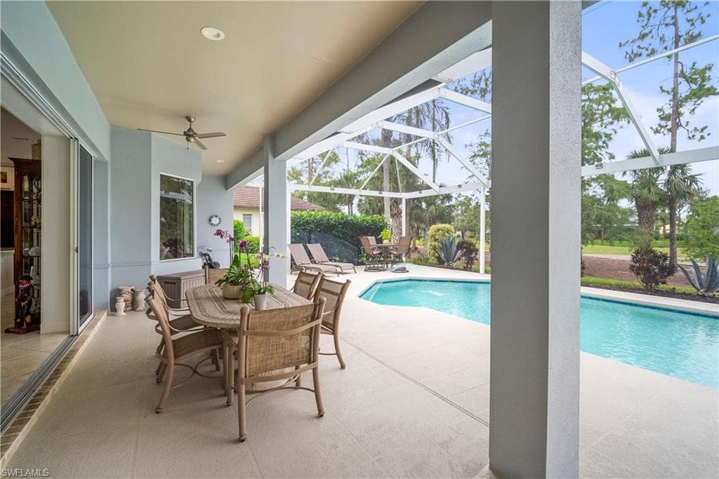 8423 Gleneagle Way, Naples, FL 34120-38