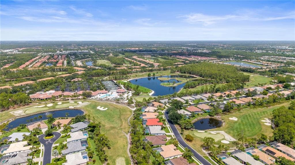 8423 Gleneagle Way, Naples, FL 34120-45