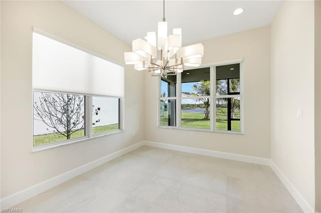 11264 Daphne Ct, Naples, FL 34120-9