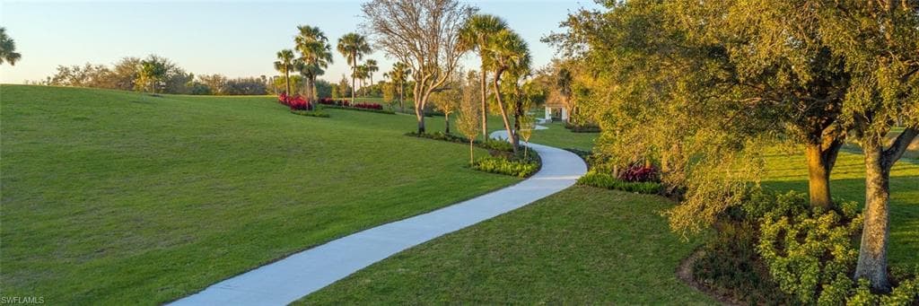 11264 Daphne Ct, Naples, FL 34120-26