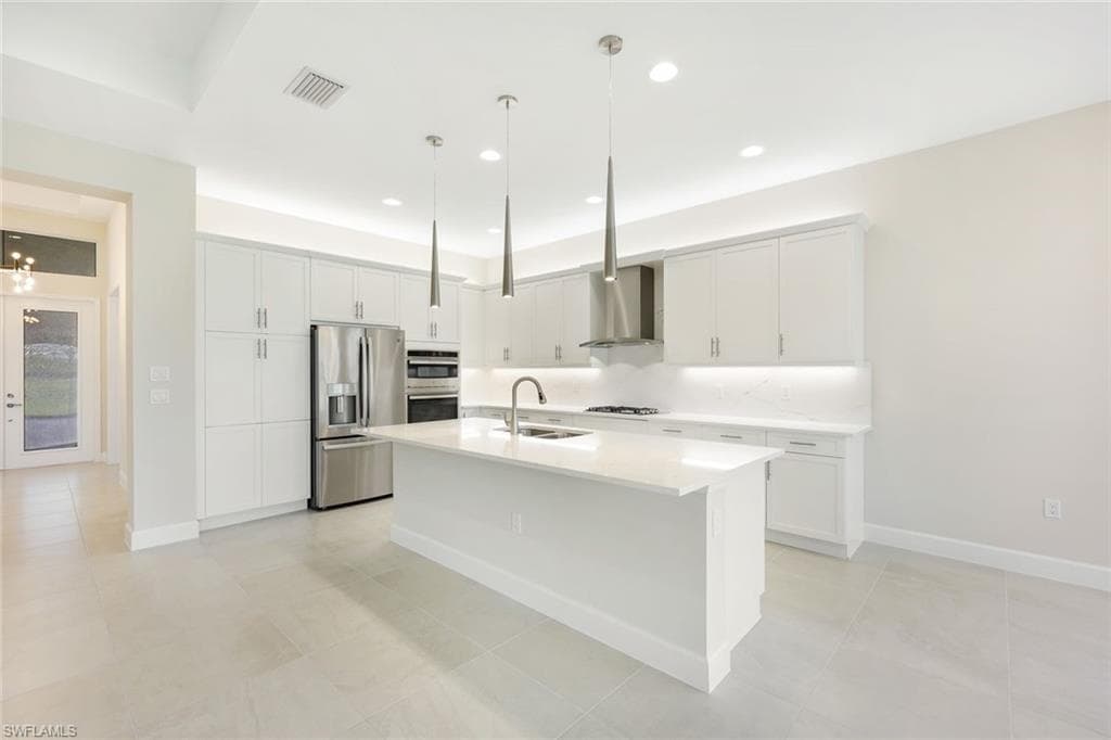11264 Daphne Ct, Naples, FL 34120-6