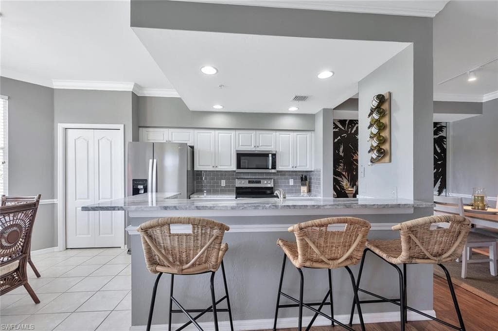 8600 Cedar Hammock Cir 1313, Naples, FL 34112-8