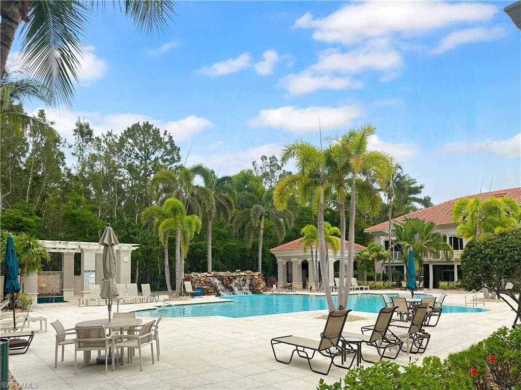 23400 Alamanda Dr 203, Estero, FL 34135-25