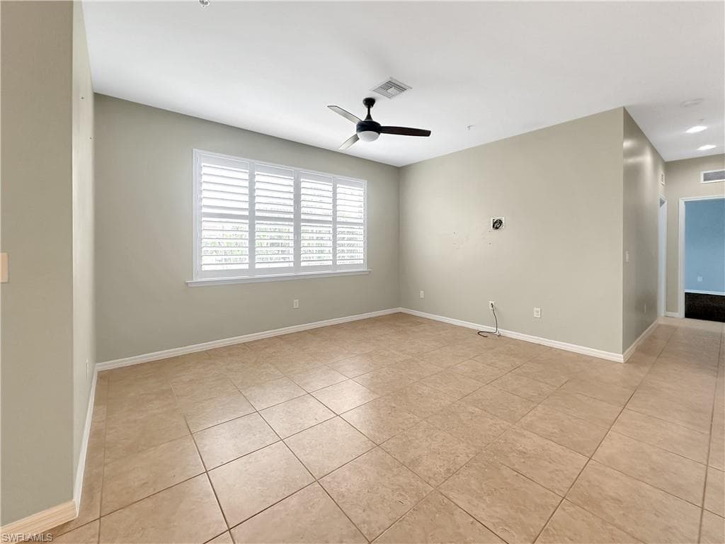 23400 Alamanda Dr 203, Estero, FL 34135-8