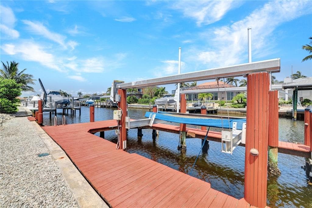53 Madagascar Ct, Marco Island, FL 34145-25