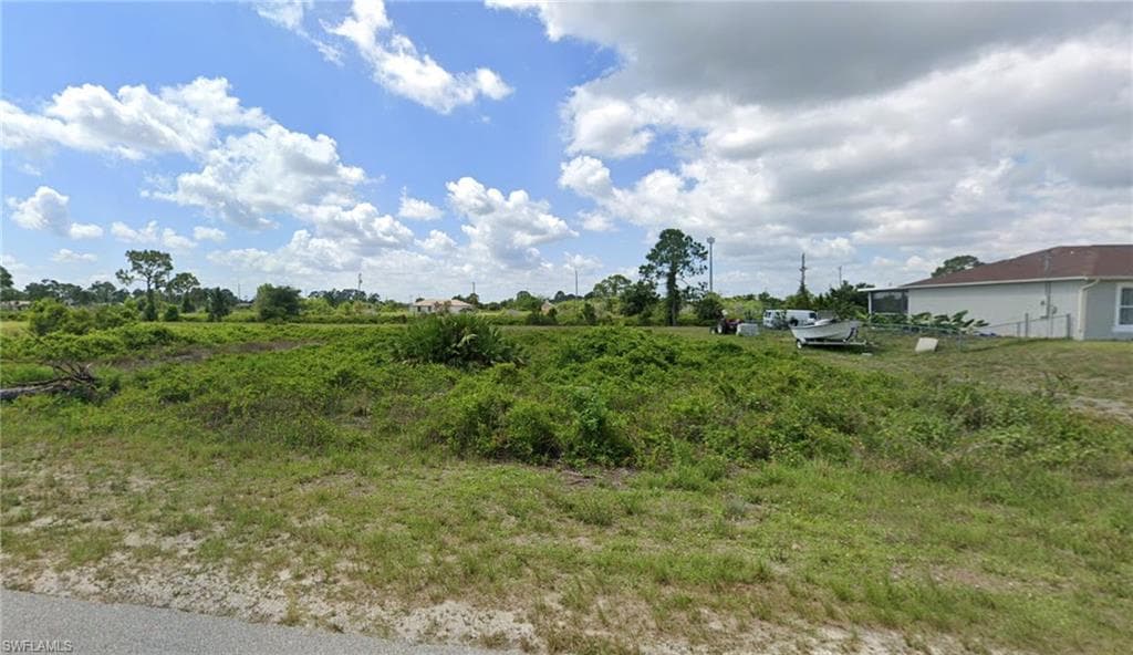 1034 Hatfield St, Lehigh Acres, FL 33974-2