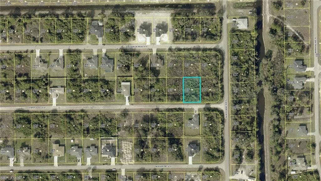 857 Casper Yost St E, Lehigh Acres, FL 33974-1