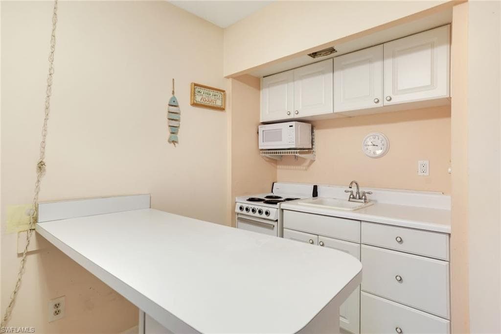 240 Collier Blvd G8, Marco Island, FL 34145-11
