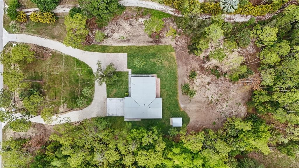 5111 Palmetto Woods Dr, Naples, FL 34119-2