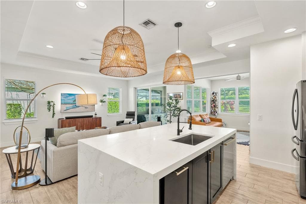 14741 Leeward Dr, Naples, FL 34114-17