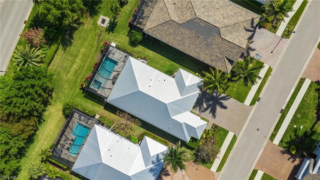 14741 Leeward Dr, Naples, FL 34114-40