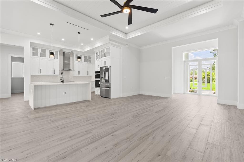 826 20th St SE, Naples, FL 34117-10