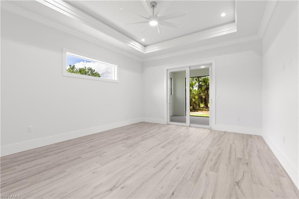 826 20th St SE, Naples, FL 34117-14