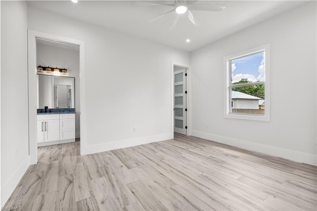 826 20th St SE, Naples, FL 34117-20