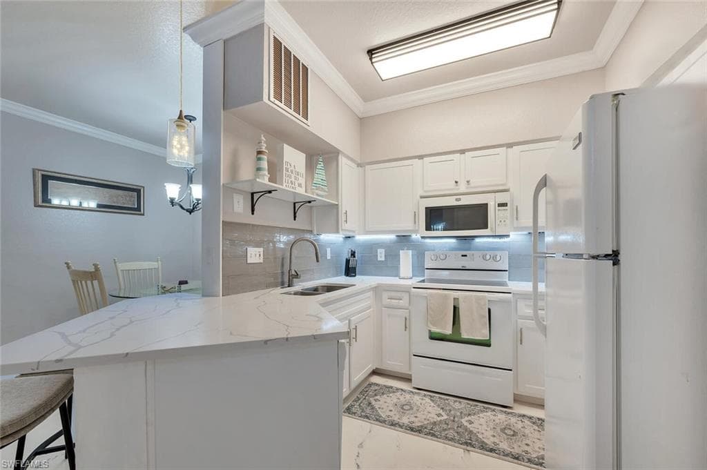 23520 Walden Center Dr 207, Estero, FL 34134-10