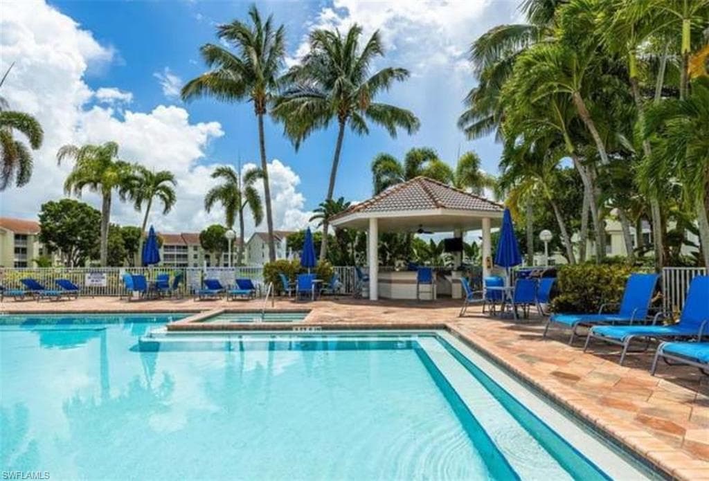 4625 Saint Croix Ln 1126, Naples, FL 34109-10