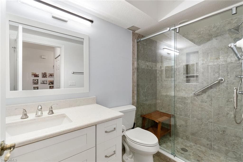 10921 Santa Margherita Rd 104, Estero, FL 34135-21