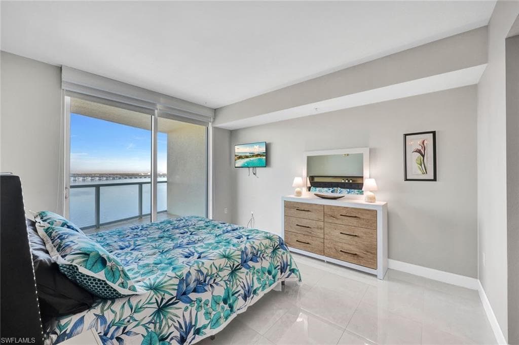 3000 Oasis Grand Blvd 1106, Fort Myers, FL 33916-16