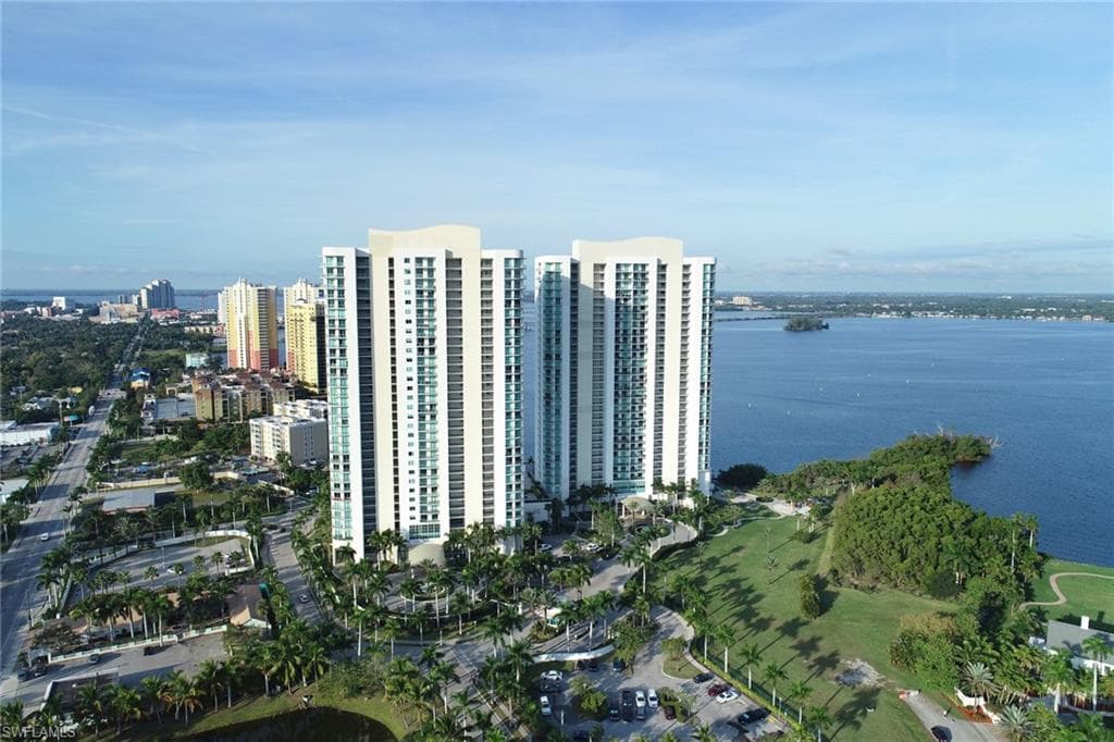 3000 Oasis Grand Blvd 1106, Fort Myers, FL 33916-29