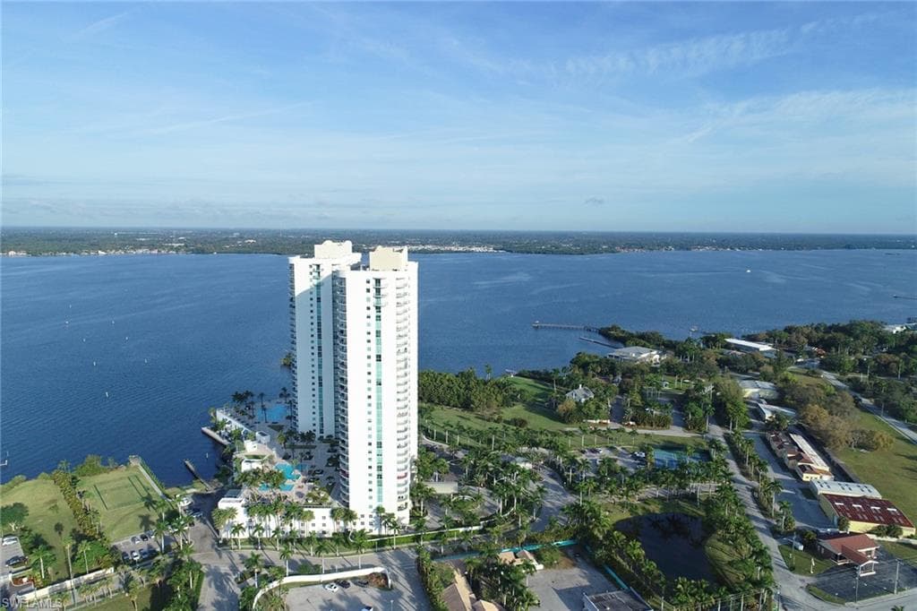 3000 Oasis Grand Blvd 1106, Fort Myers, FL 33916-30