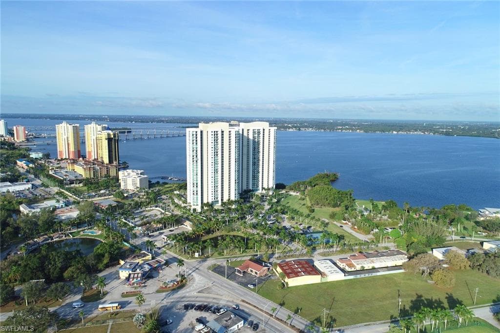 3000 Oasis Grand Blvd 1106, Fort Myers, FL 33916-34