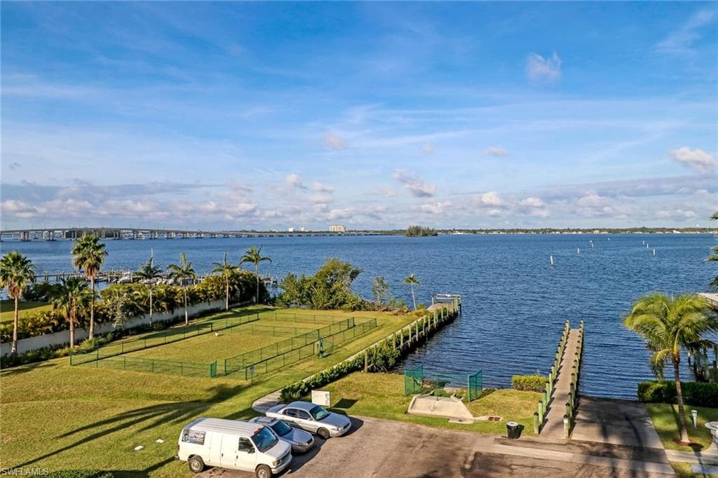 3000 Oasis Grand Blvd 1106, Fort Myers, FL 33916-35