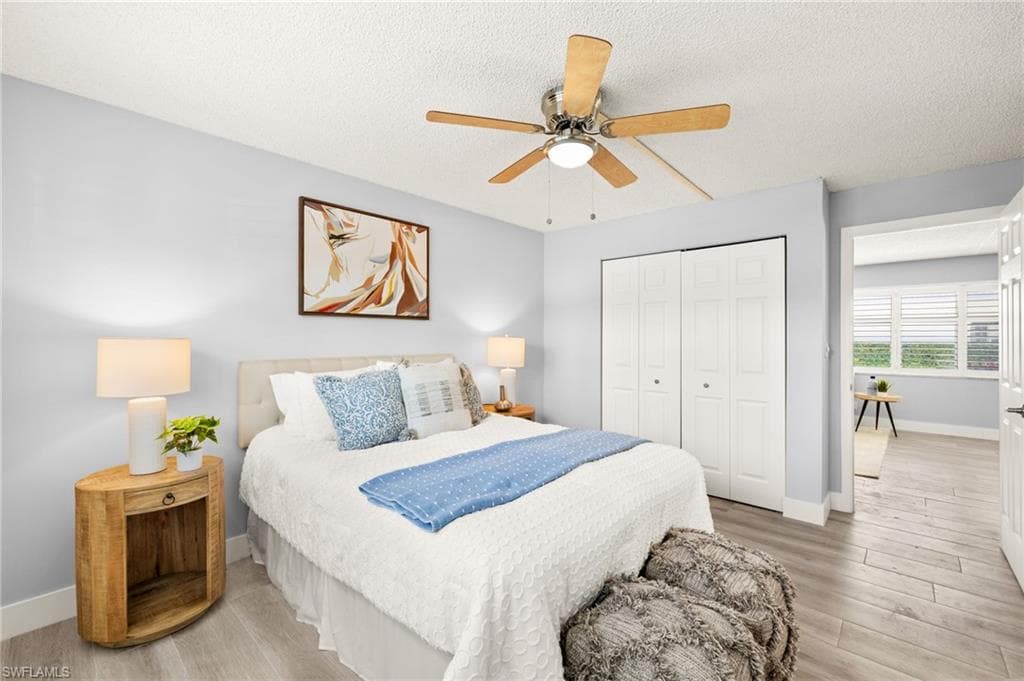 548 Broad Ave S 548, Naples, FL 34102-24