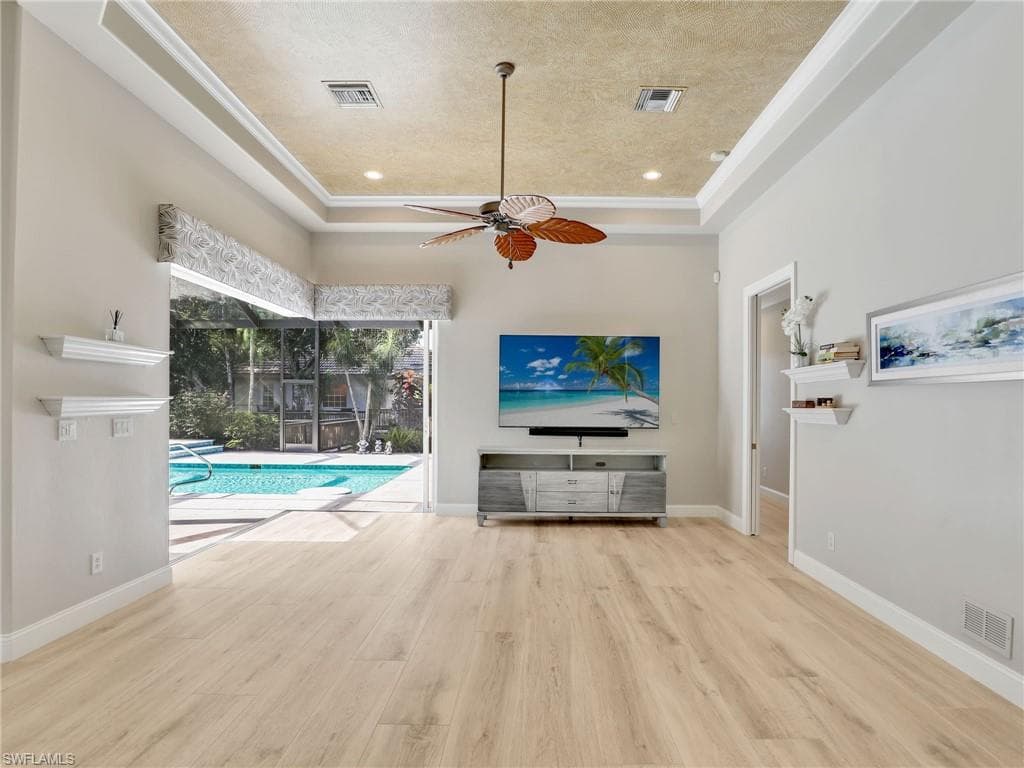 5410 Mahogany Ridge Dr, Naples, FL 34119-14