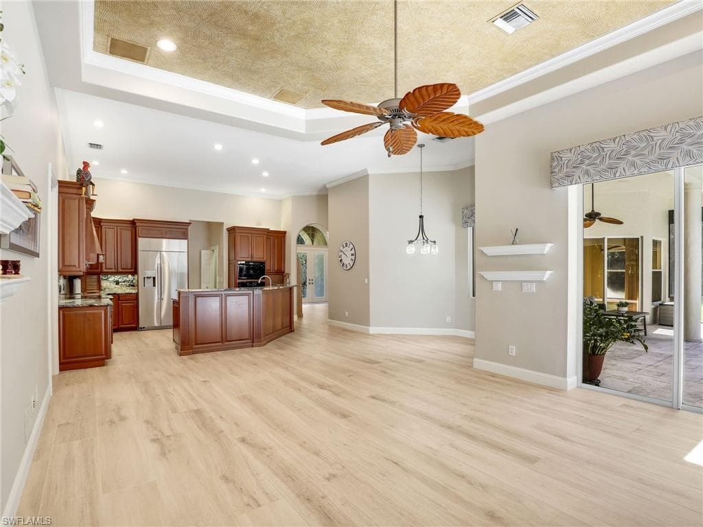 5410 Mahogany Ridge Dr, Naples, FL 34119-23