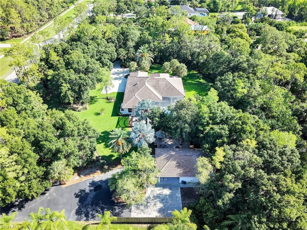 5410 Mahogany Ridge Dr, Naples, FL 34119-2