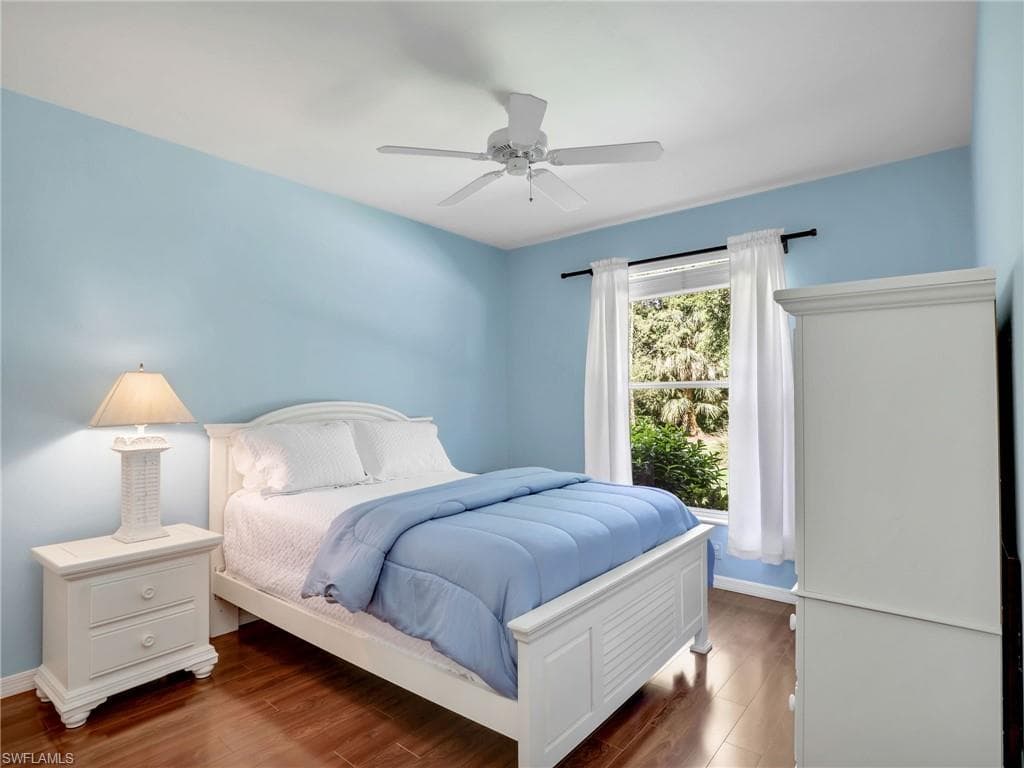 5410 Mahogany Ridge Dr, Naples, FL 34119-32