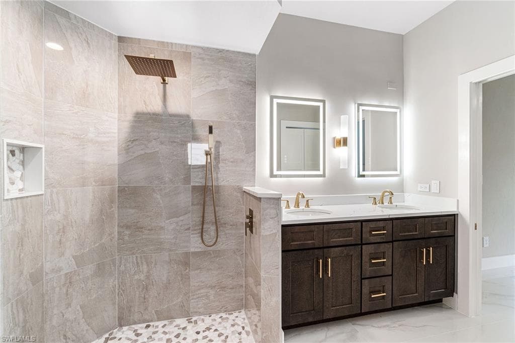 7501 San Miguel Way, Naples, FL 34109-17
