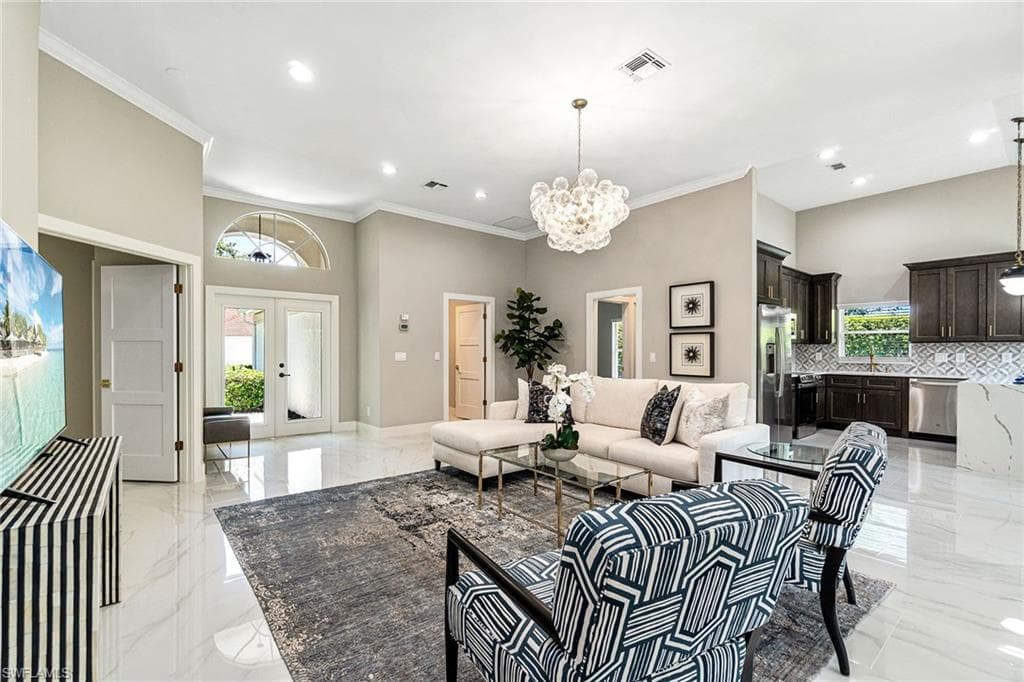 7501 San Miguel Way, Naples, FL 34109-2