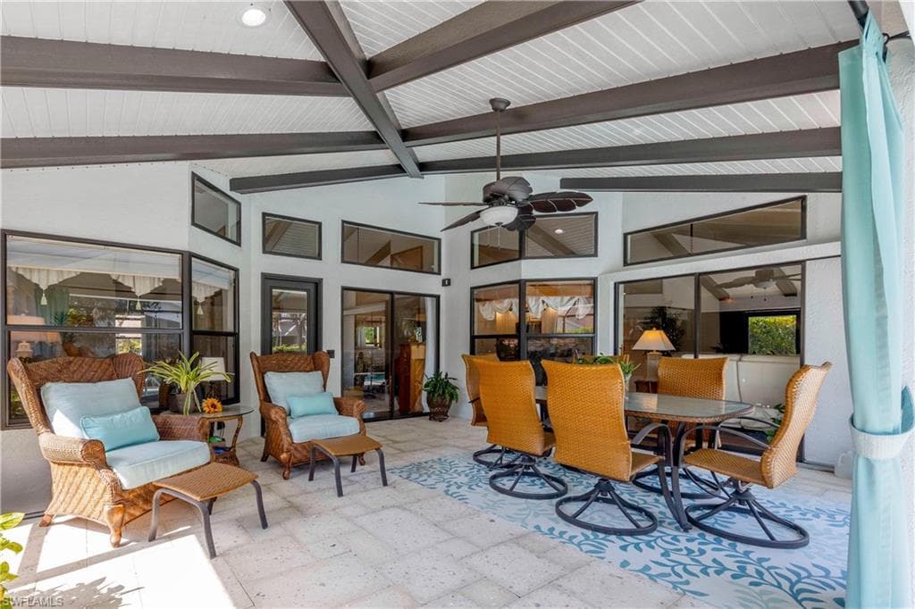 520 Raven Way, Naples, FL 34110-28