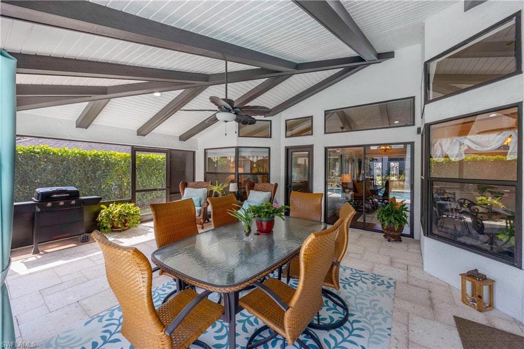 520 Raven Way, Naples, FL 34110-4