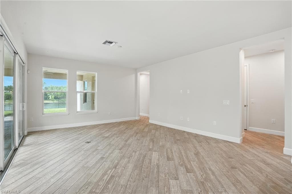 14653 Tropical Dr, Naples, FL 34114-11