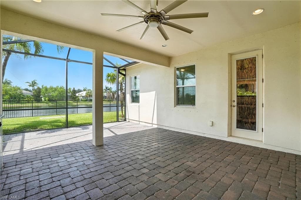 14653 Tropical Dr, Naples, FL 34114-32