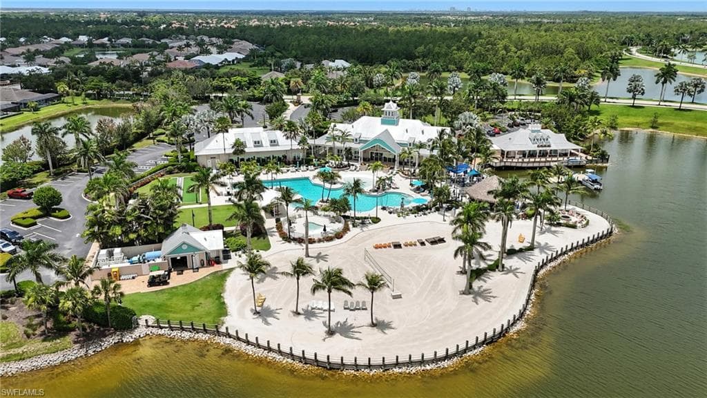 14653 Tropical Dr, Naples, FL 34114-44