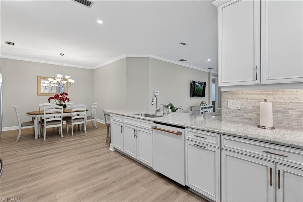 15234 Tolmino St, Naples, FL 34114-15
