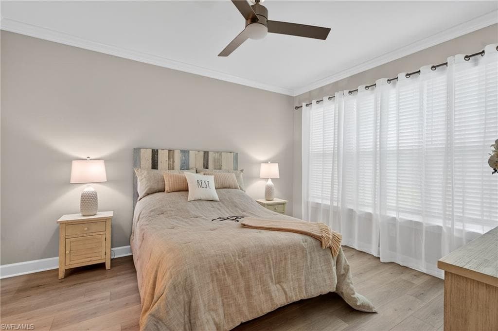 15234 Tolmino St, Naples, FL 34114-16
