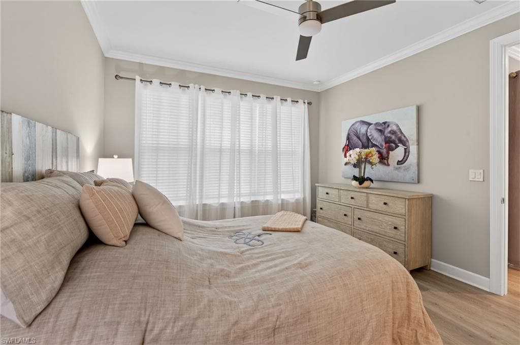 15234 Tolmino St, Naples, FL 34114-17