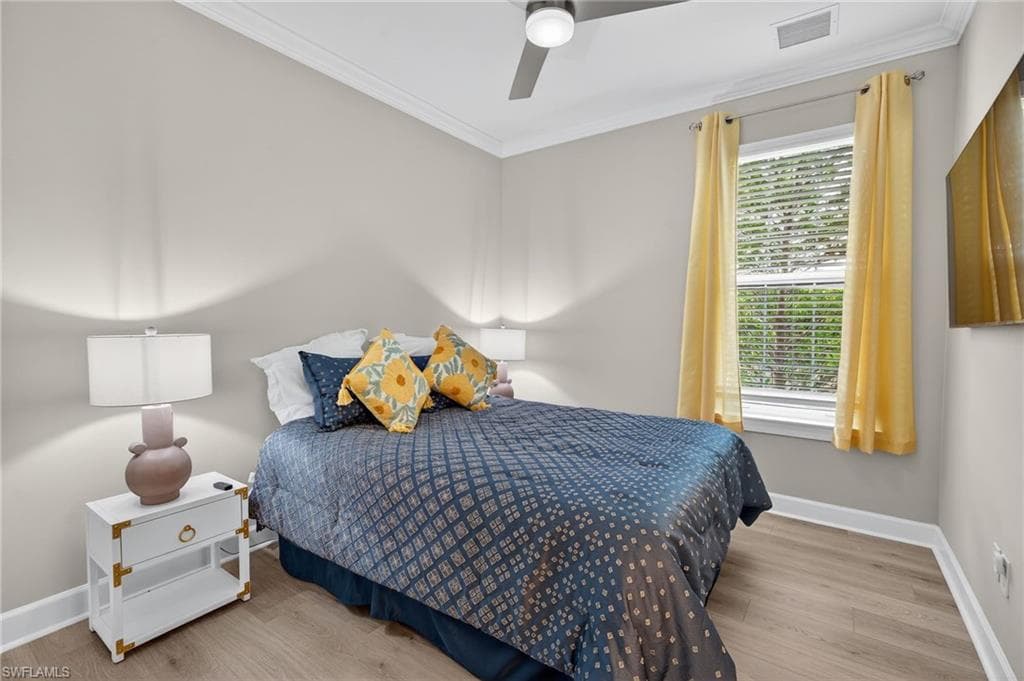 15234 Tolmino St, Naples, FL 34114-22
